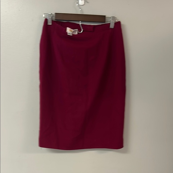 Red Knee-Length Pencil Skirt for Work - Picture 1 of 3